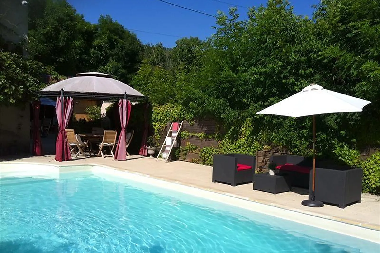 Lieux événementiels, HOSTELLERIE DU PORT DE GROSLÉE