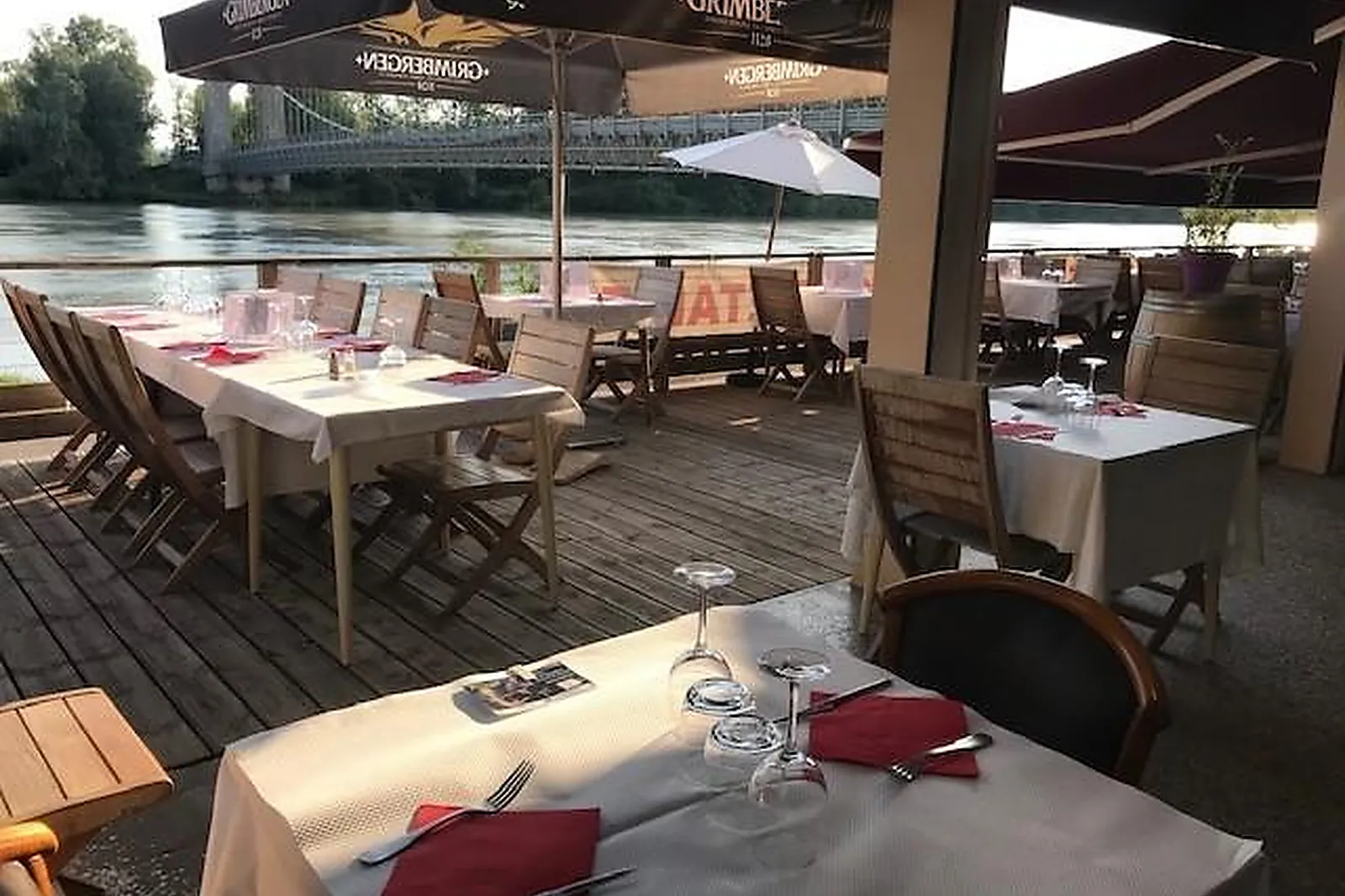 Lieux événementiels, HOSTELLERIE DU PORT DE GROSLÉE