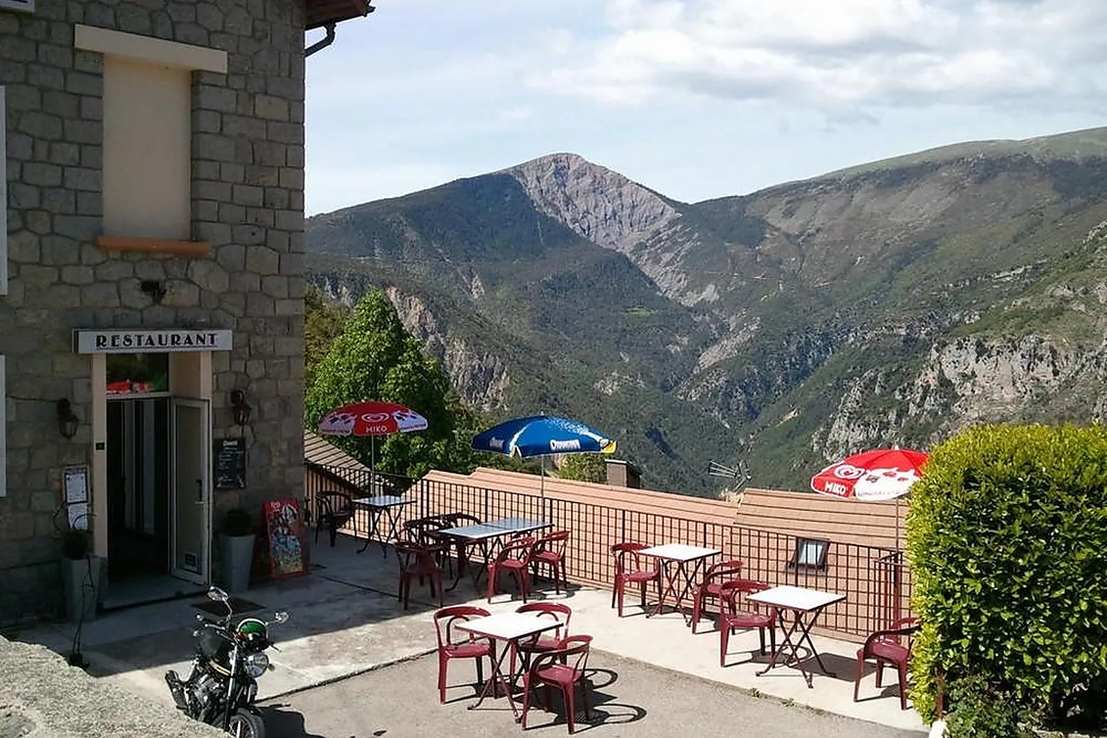 Lieux événementiels, HOSTELLERIE DU RANDONNEUR
