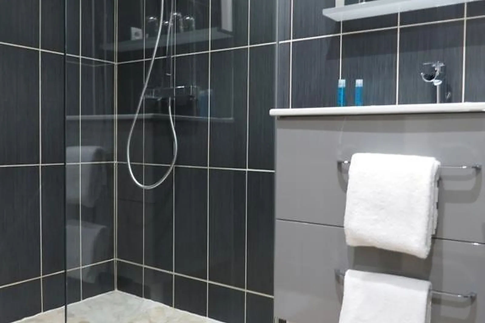 Lieux événementiels, HOSTELLERIE DU ROYAL-LIEU