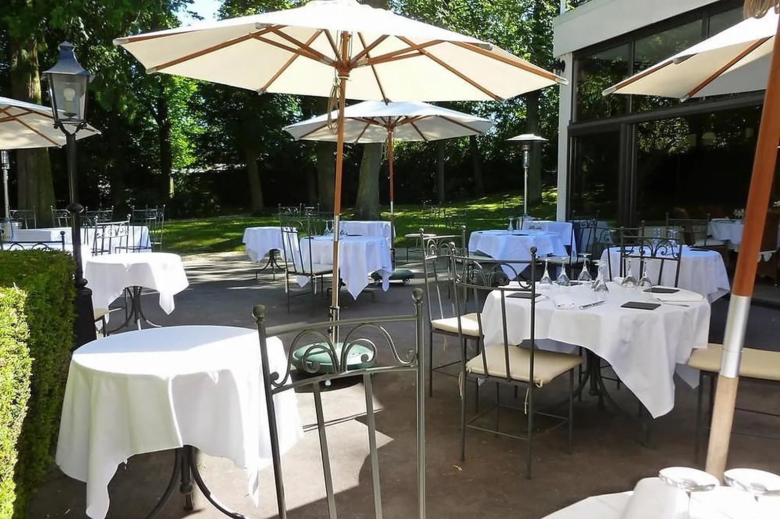 Lieux événementiels, HOSTELLERIE DU ROYAL-LIEU