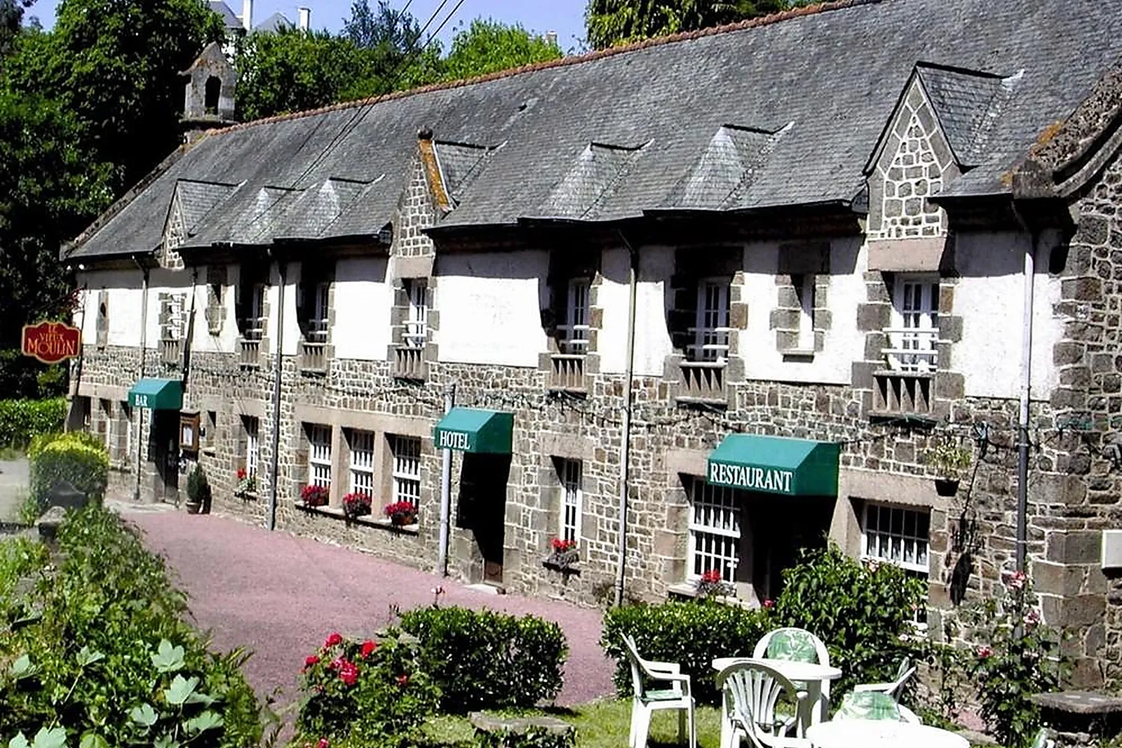 Lieux événementiels, HOSTELLERIE DU VIEUX MOULIN