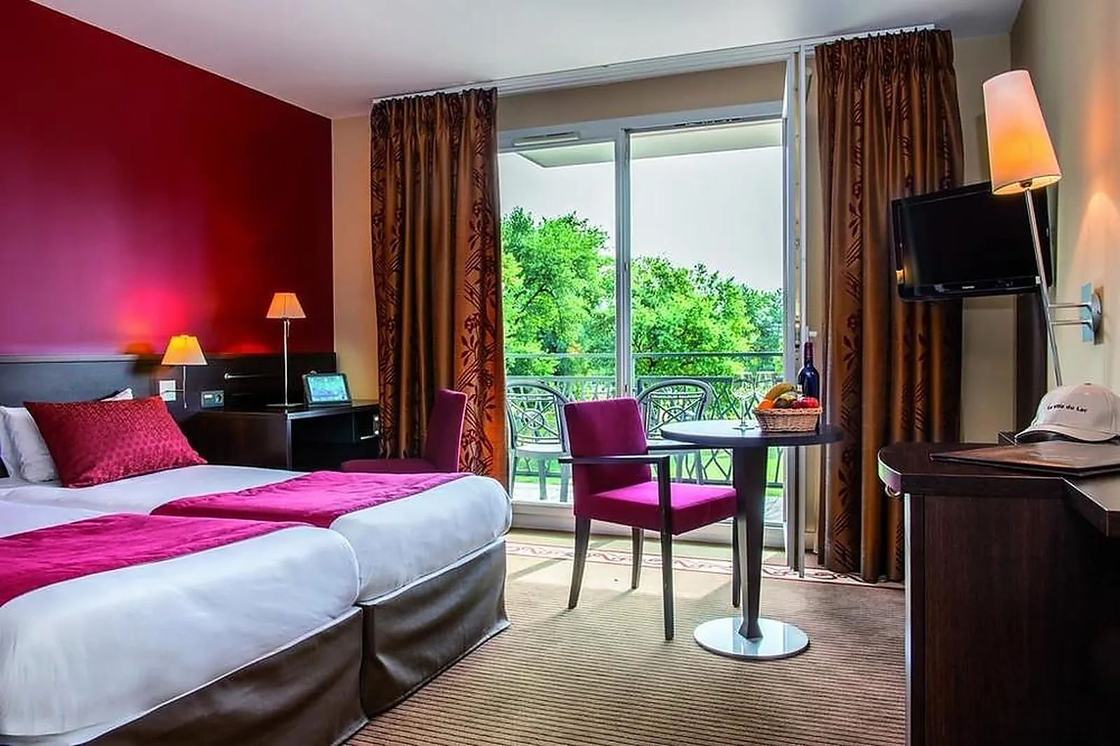 Lieux événementiels, HÔTEL & RÉSIDENCE LA VILLA DU LAC