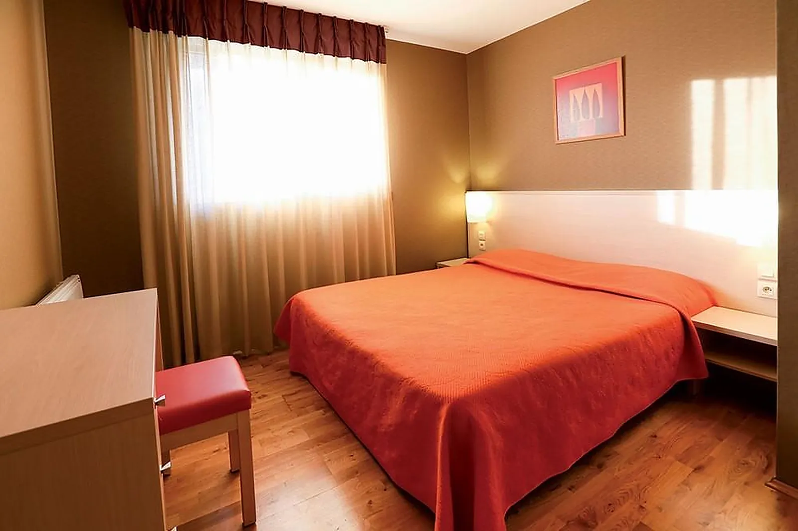 Lieux événementiels, HÔTEL & RÉSIDENCE LA VILLA DU LAC