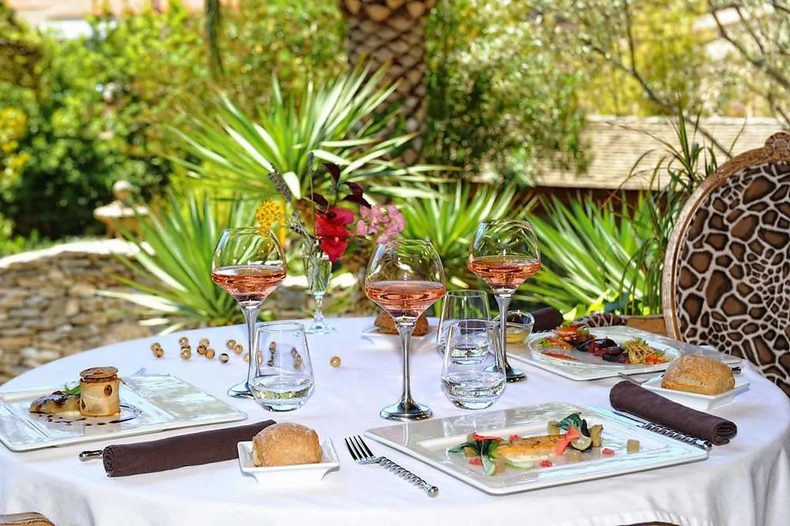 Lieux événementiels, HÔTEL A CHEDA