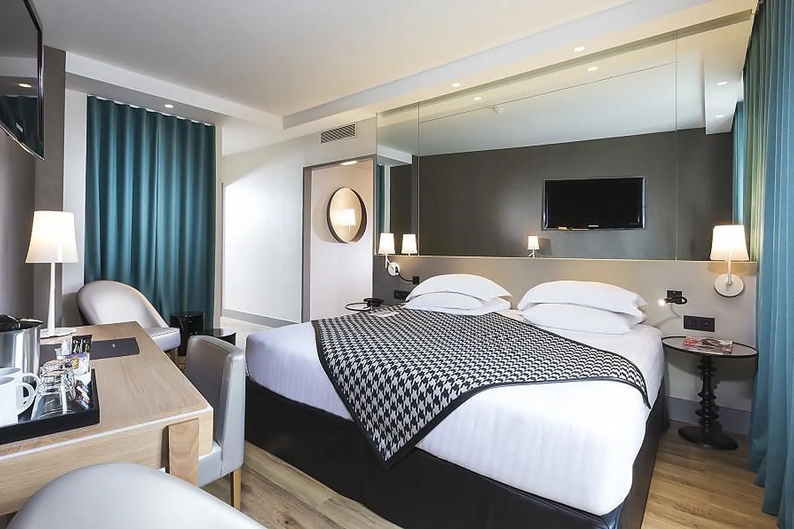 Lieux événementiels, HOTEL ACANTHE