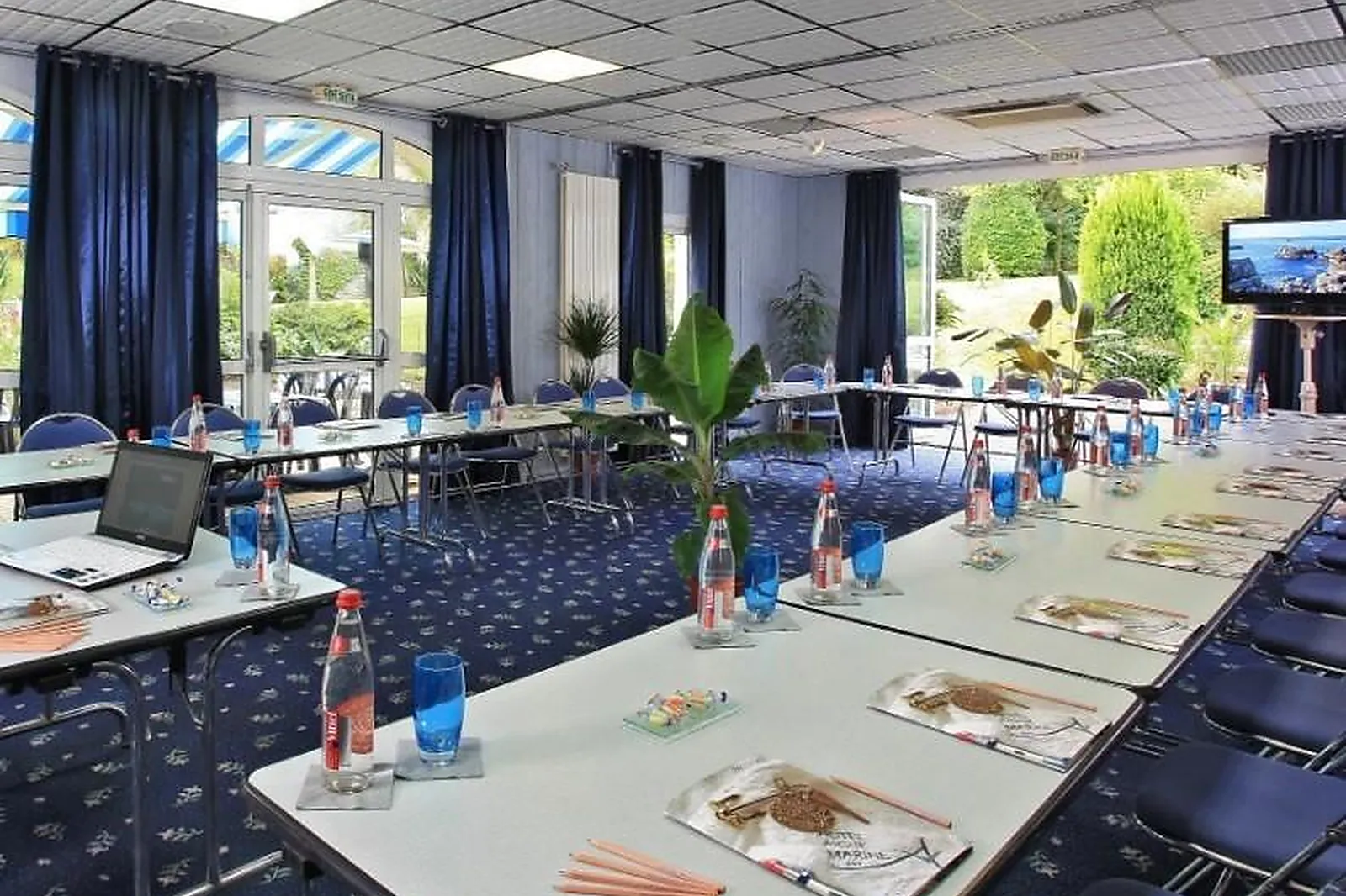 Lieux événementiels, HOTEL AIGUE MARINE