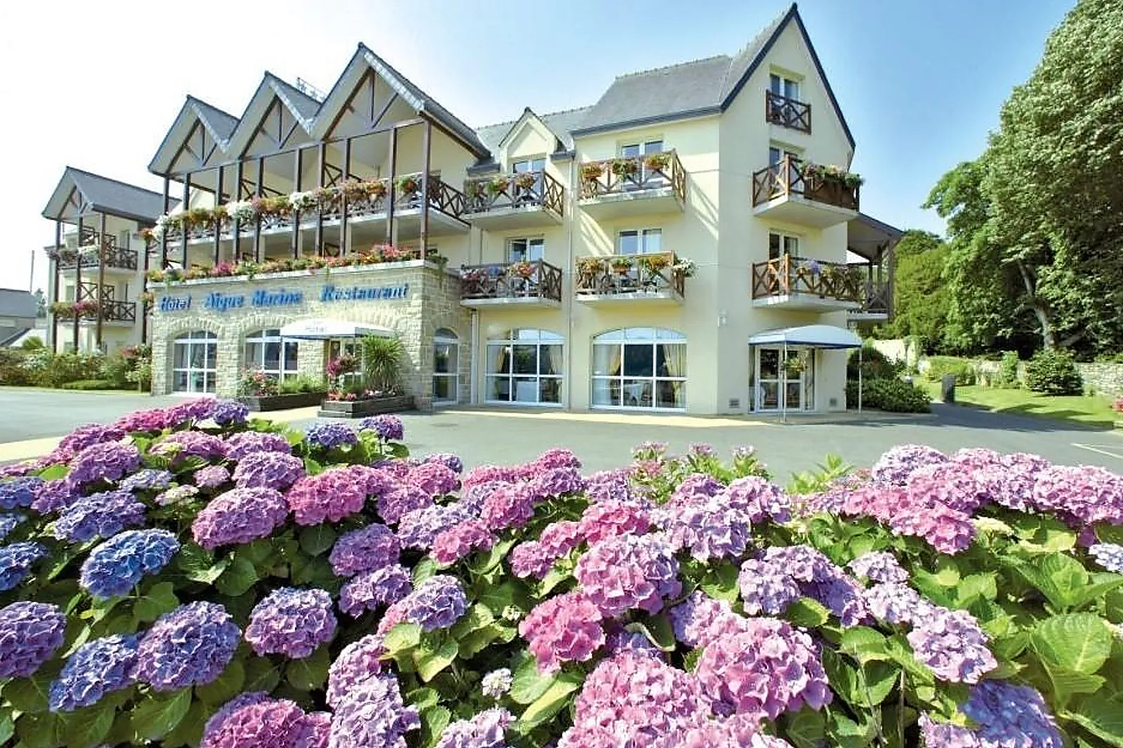 Lieux événementiels, HOTEL AIGUE MARINE