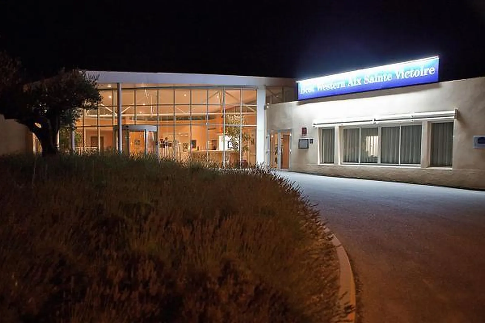 Lieux événementiels, HÔTEL AIX SAINTE-VICTOIRE