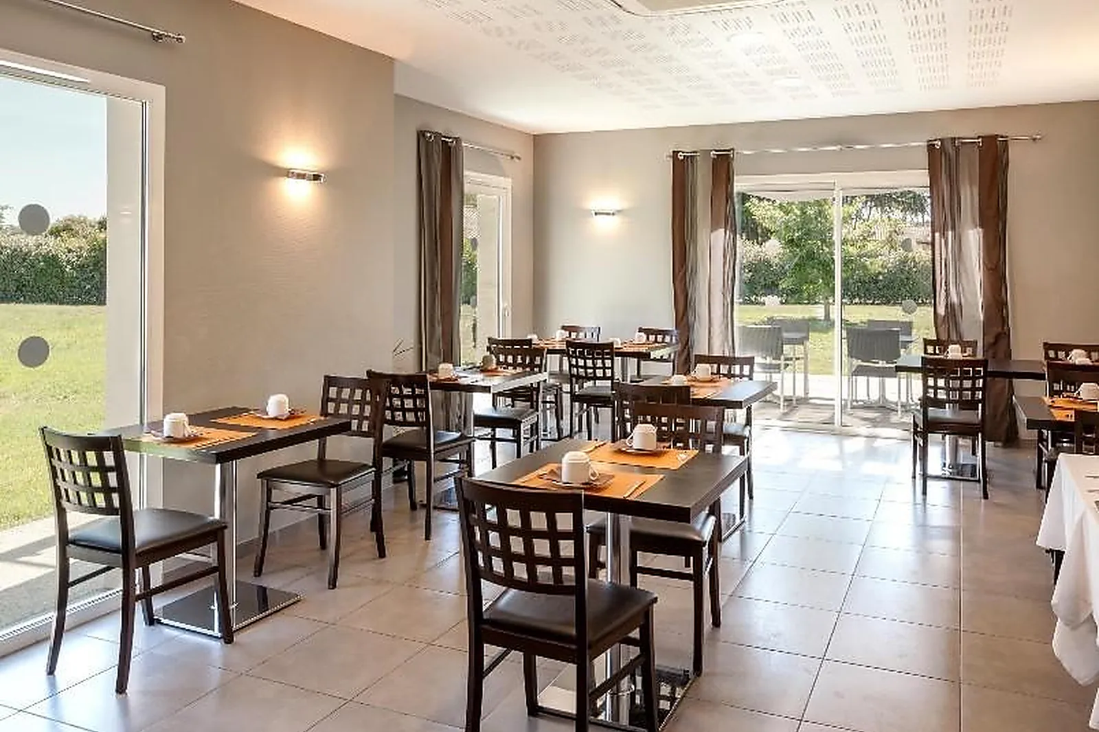 Lieux événementiels, HÔTEL ALIÉNOR