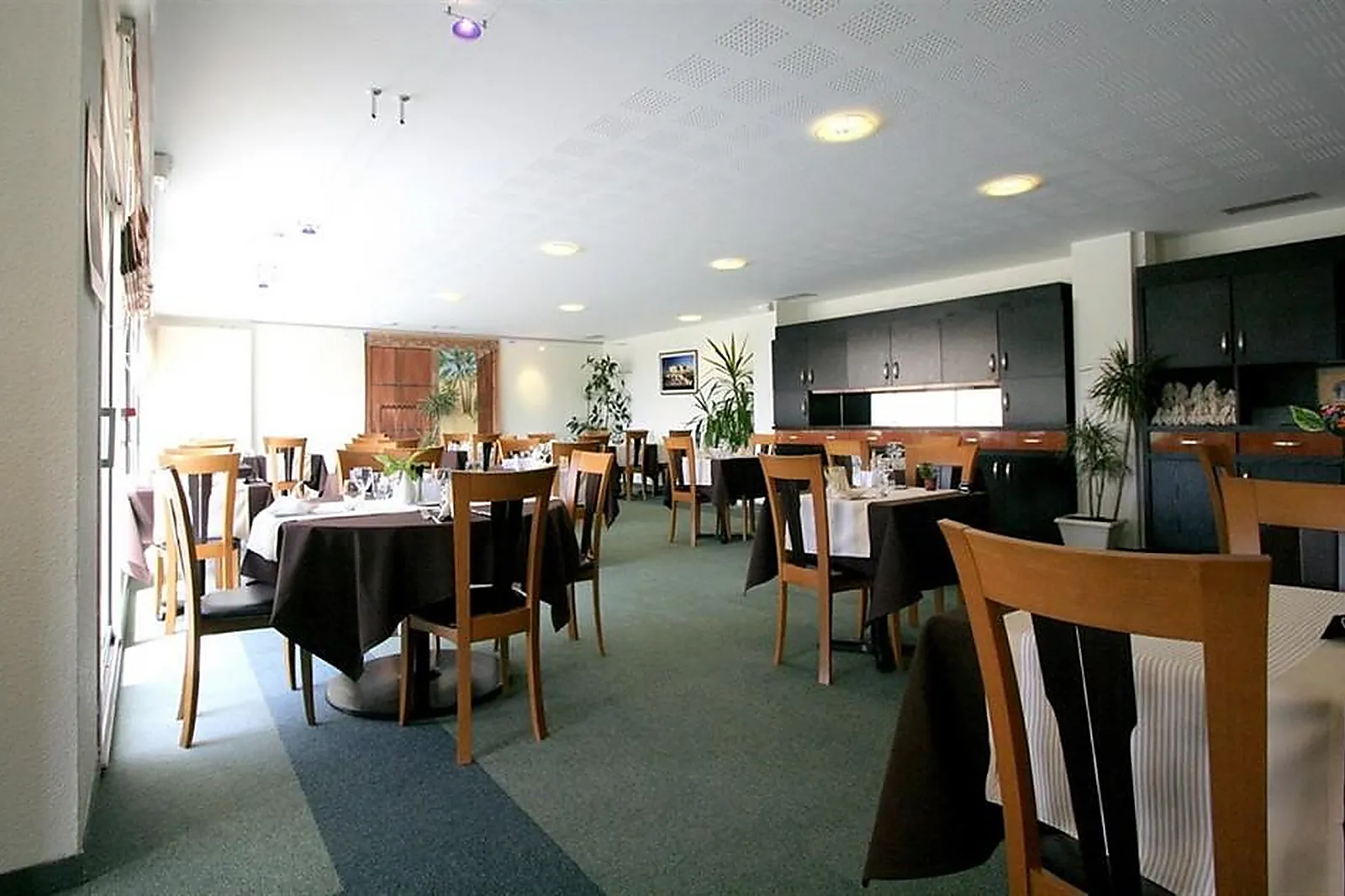 Lieux événementiels, HÔTEL ALOÉ