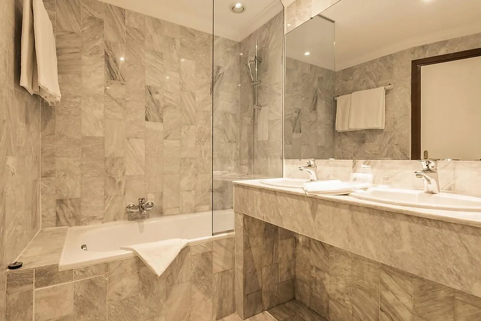 Lieux événementiels, HÔTEL AMBASSADOR MONACO