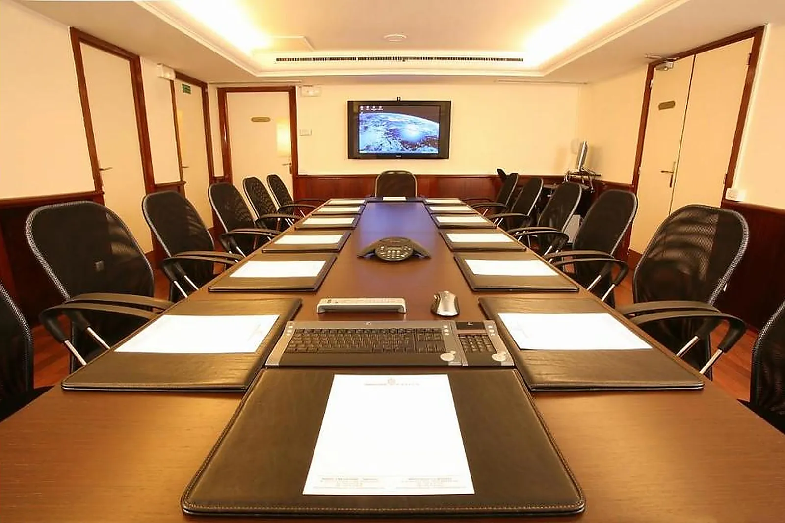 Lieux événementiels, HÔTEL AMBASSADOR MONACO