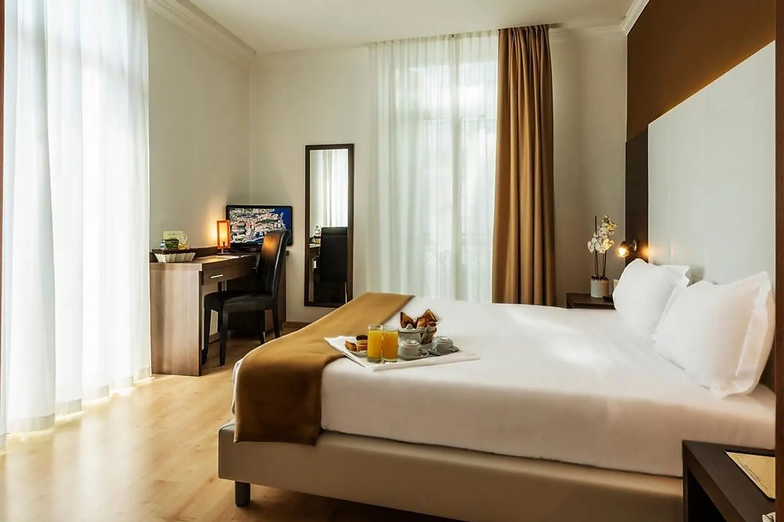 Lieux événementiels, HÔTEL AMBASSADOR MONACO