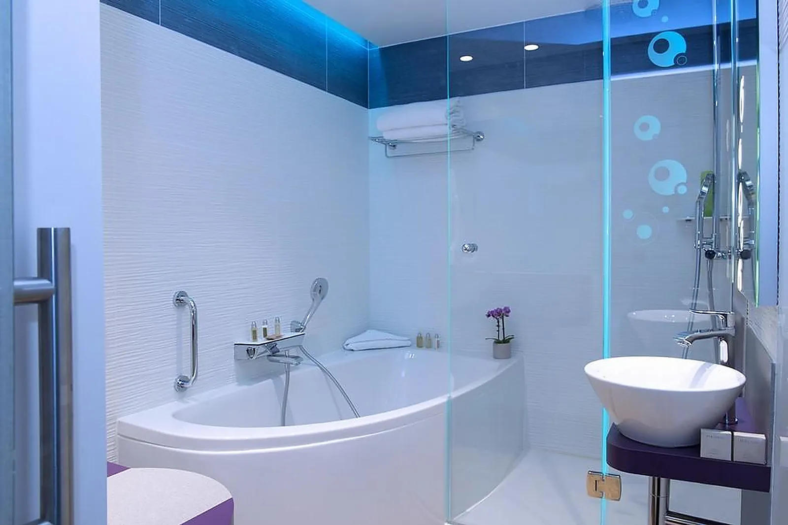 Lieux événementiels, HOTEL AMPERE PARIS