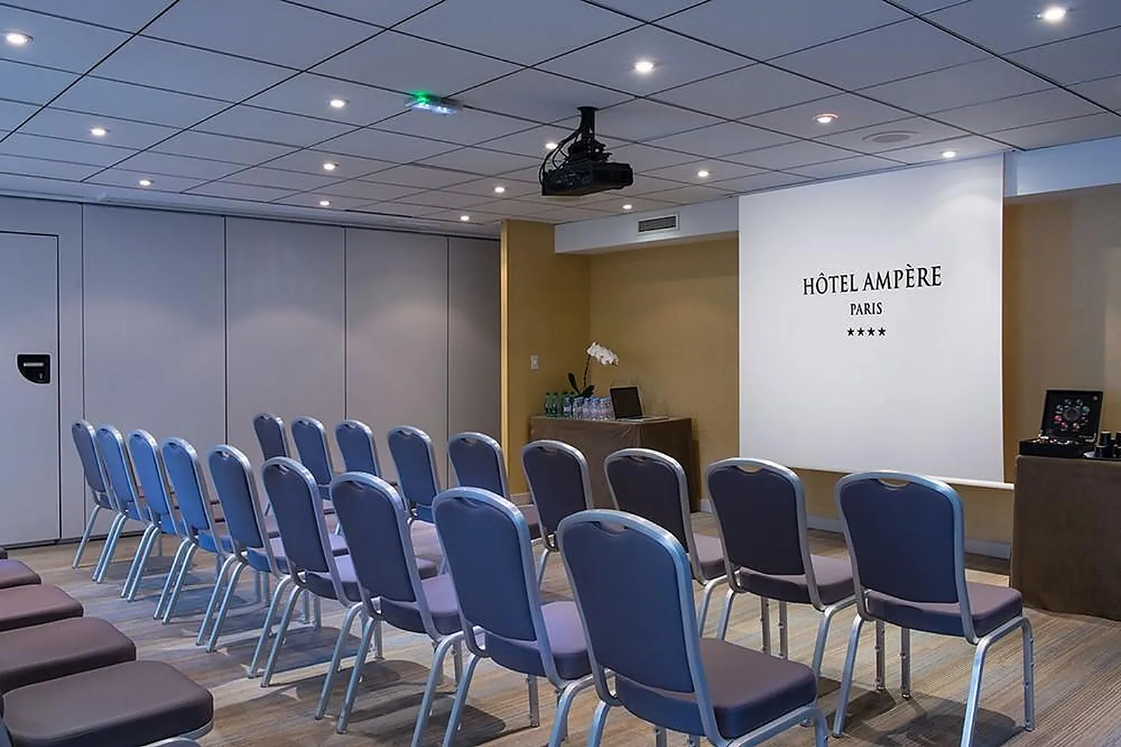 Lieux événementiels, HOTEL AMPERE PARIS