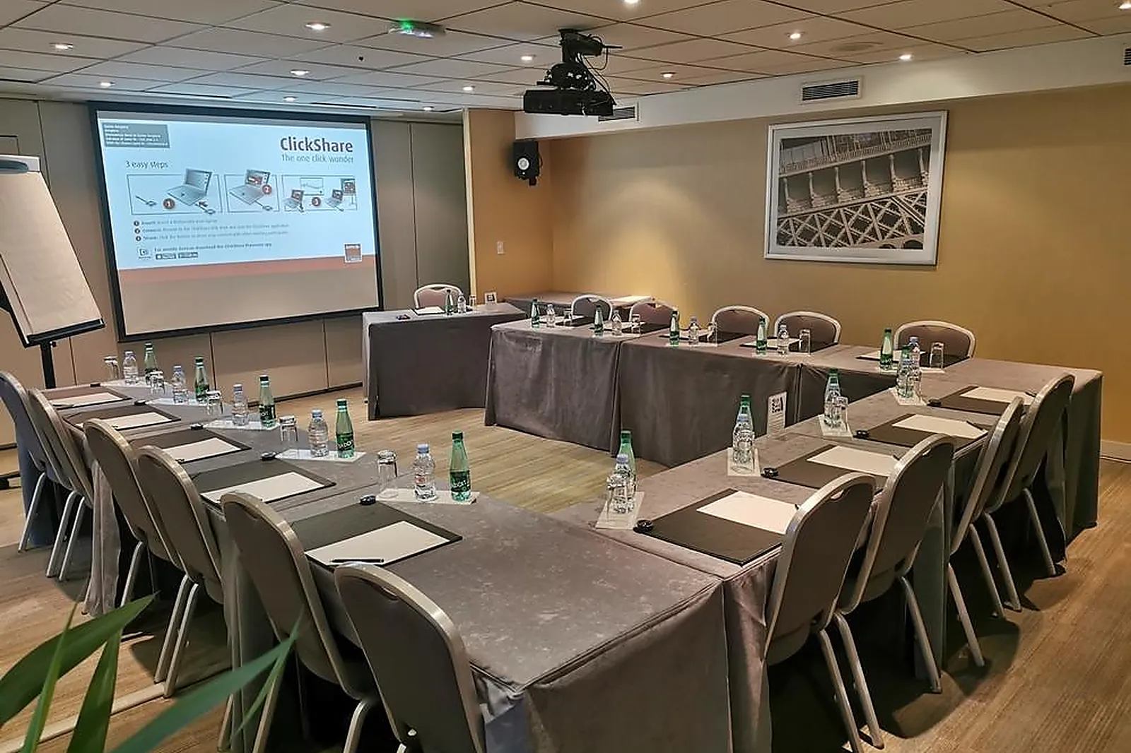 Lieux événementiels, HOTEL AMPERE PARIS