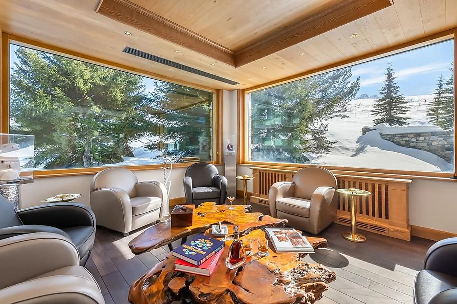 Lieux événementiels, HÔTEL ANNAPURNA