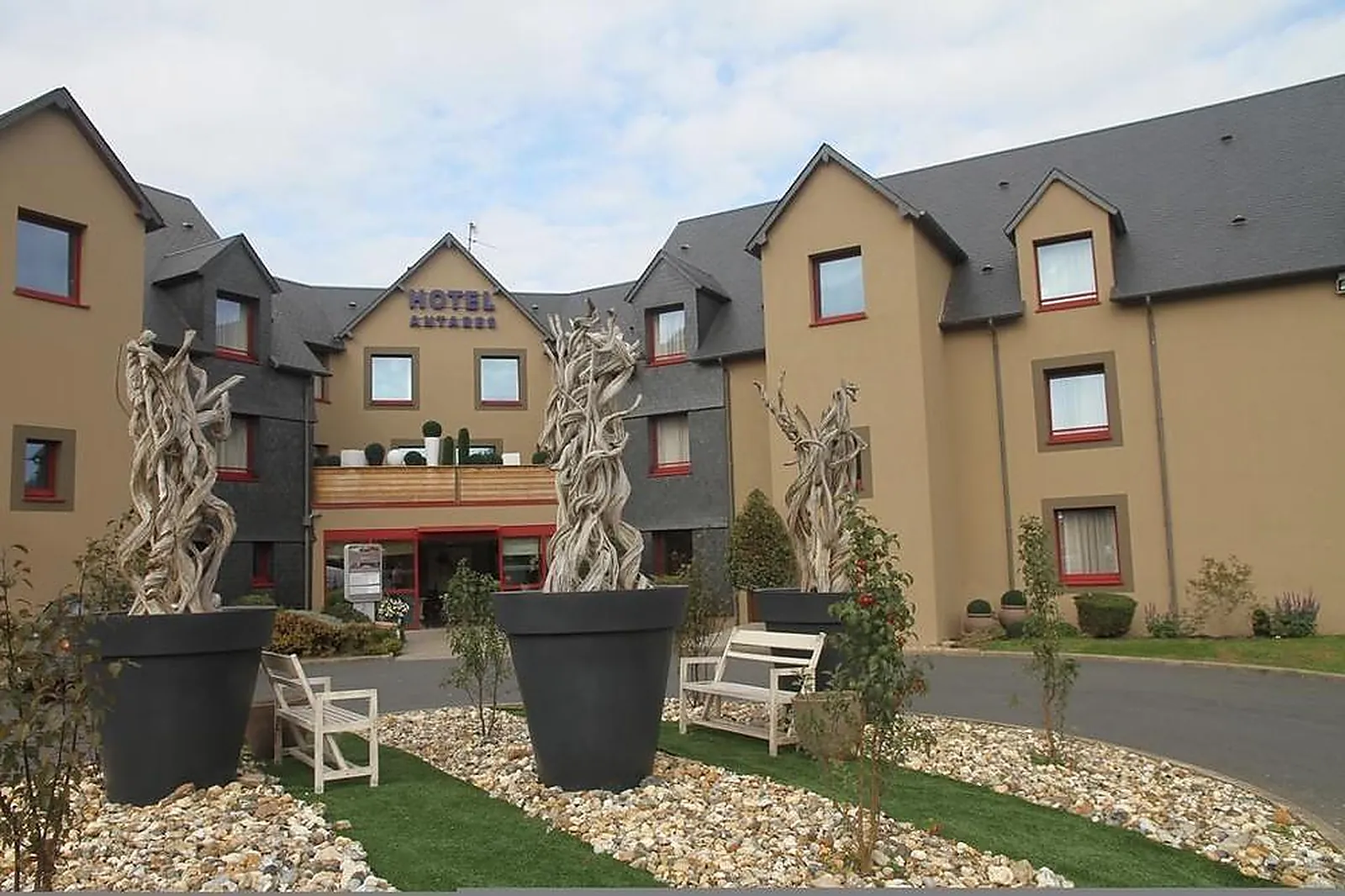 Lieux événementiels, HOTEL ANTARES