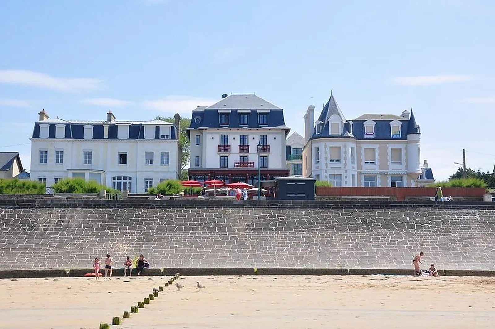 Lieux événementiels, HÔTEL AR INIZ