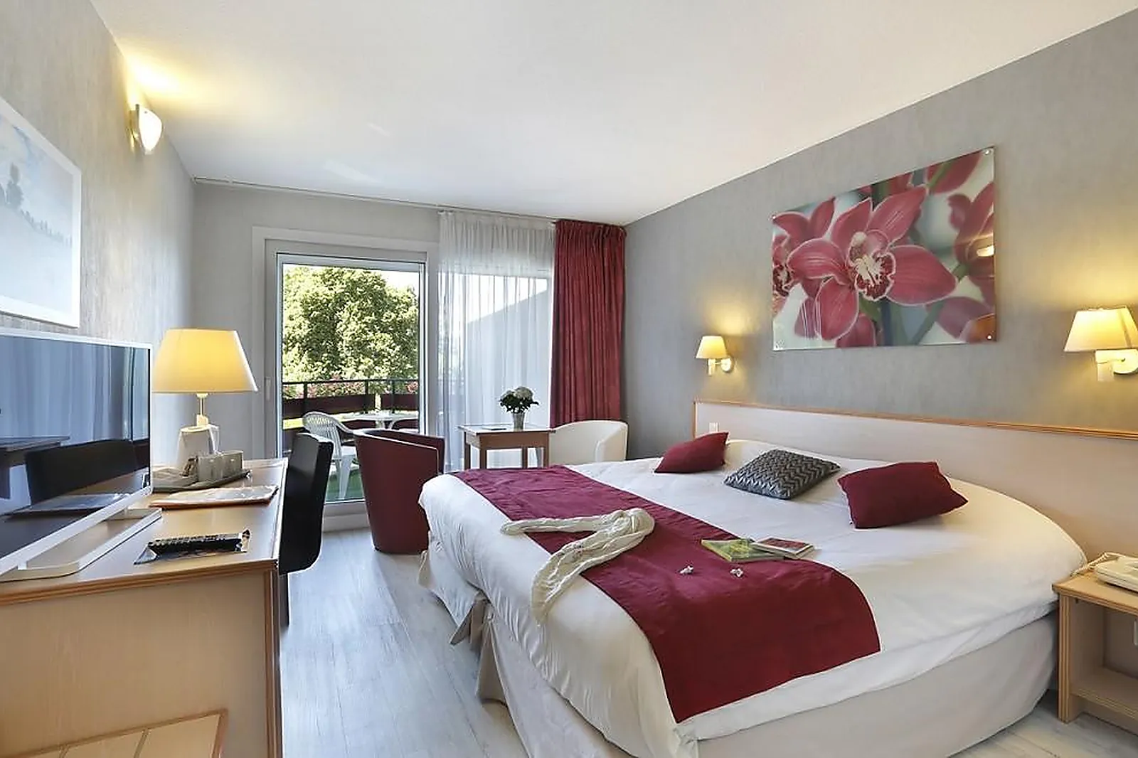 Lieux événementiels, HÔTEL ARC EN CIEL