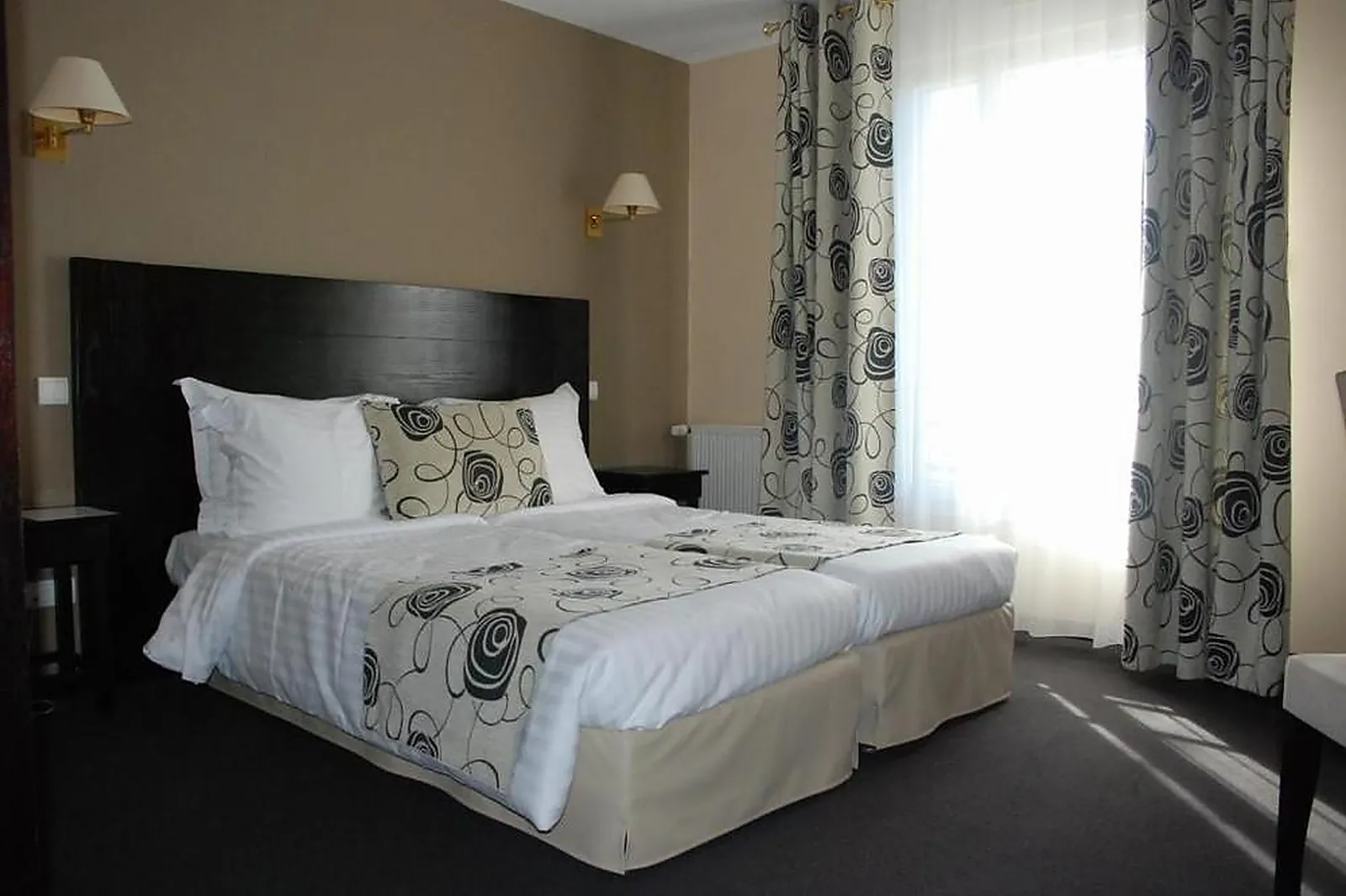 Lieux événementiels, HÔTEL ARIANE ET SPA