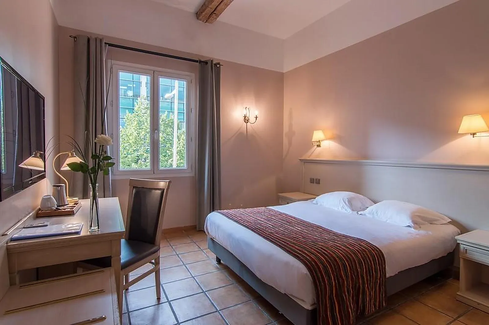 Lieux événementiels, HÔTEL ARTEA AIX CENTRE