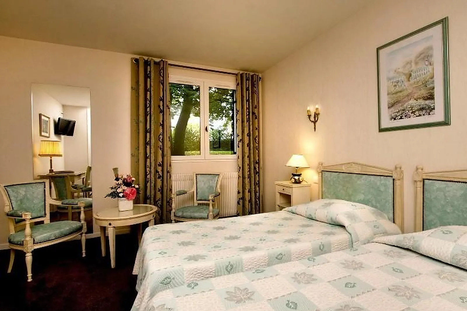 Lieux événementiels, HÔTEL ARTS ET TERROIRS