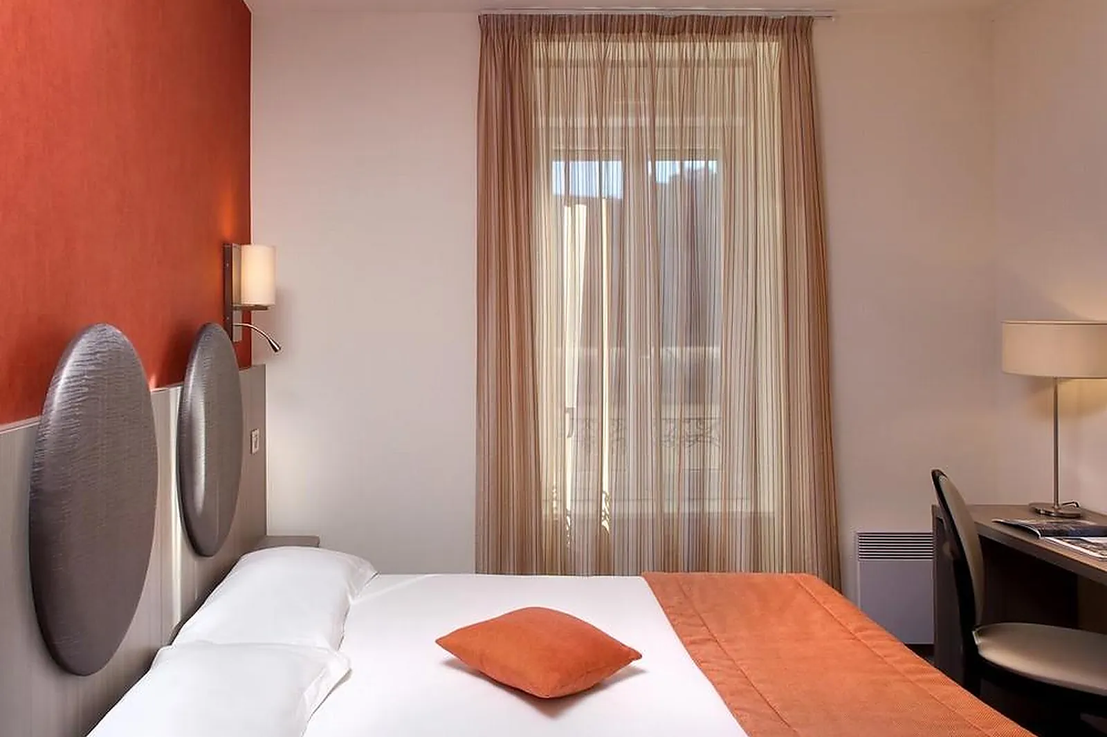 Lieux événementiels, HÔTEL ARVERNA