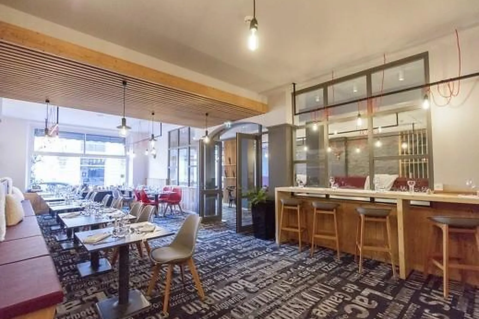 Lieux événementiels, HÔTEL ASTERIDES SACCA