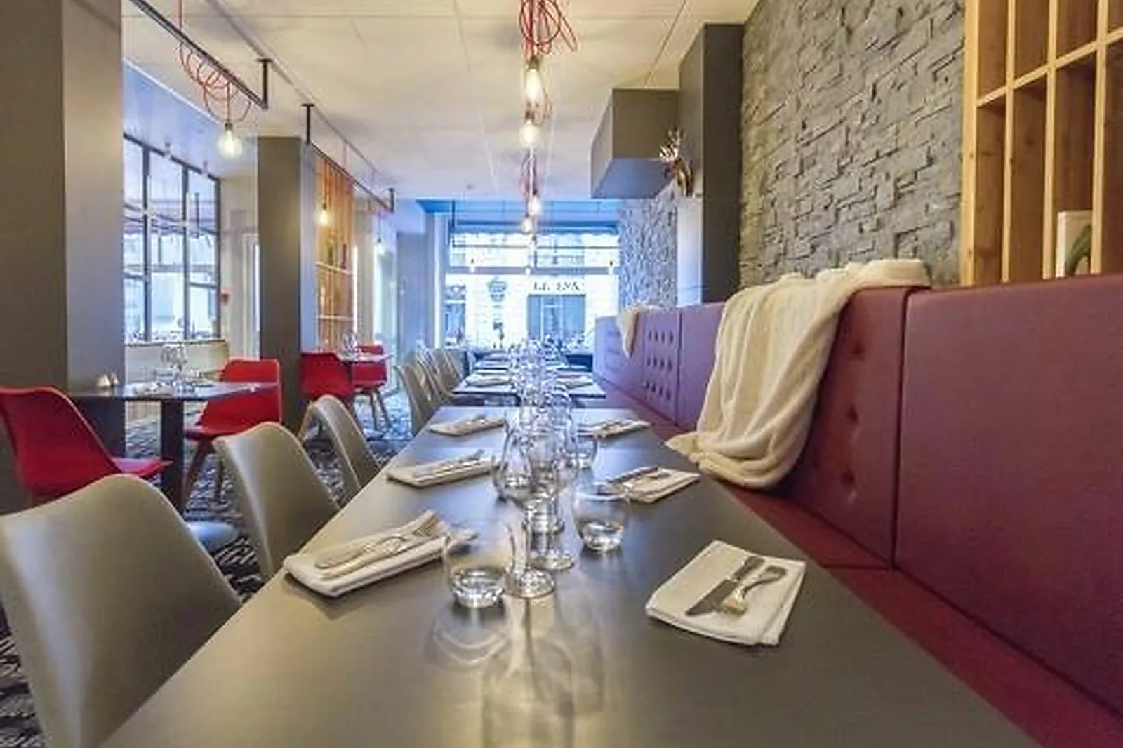 Lieux événementiels, HÔTEL ASTERIDES SACCA