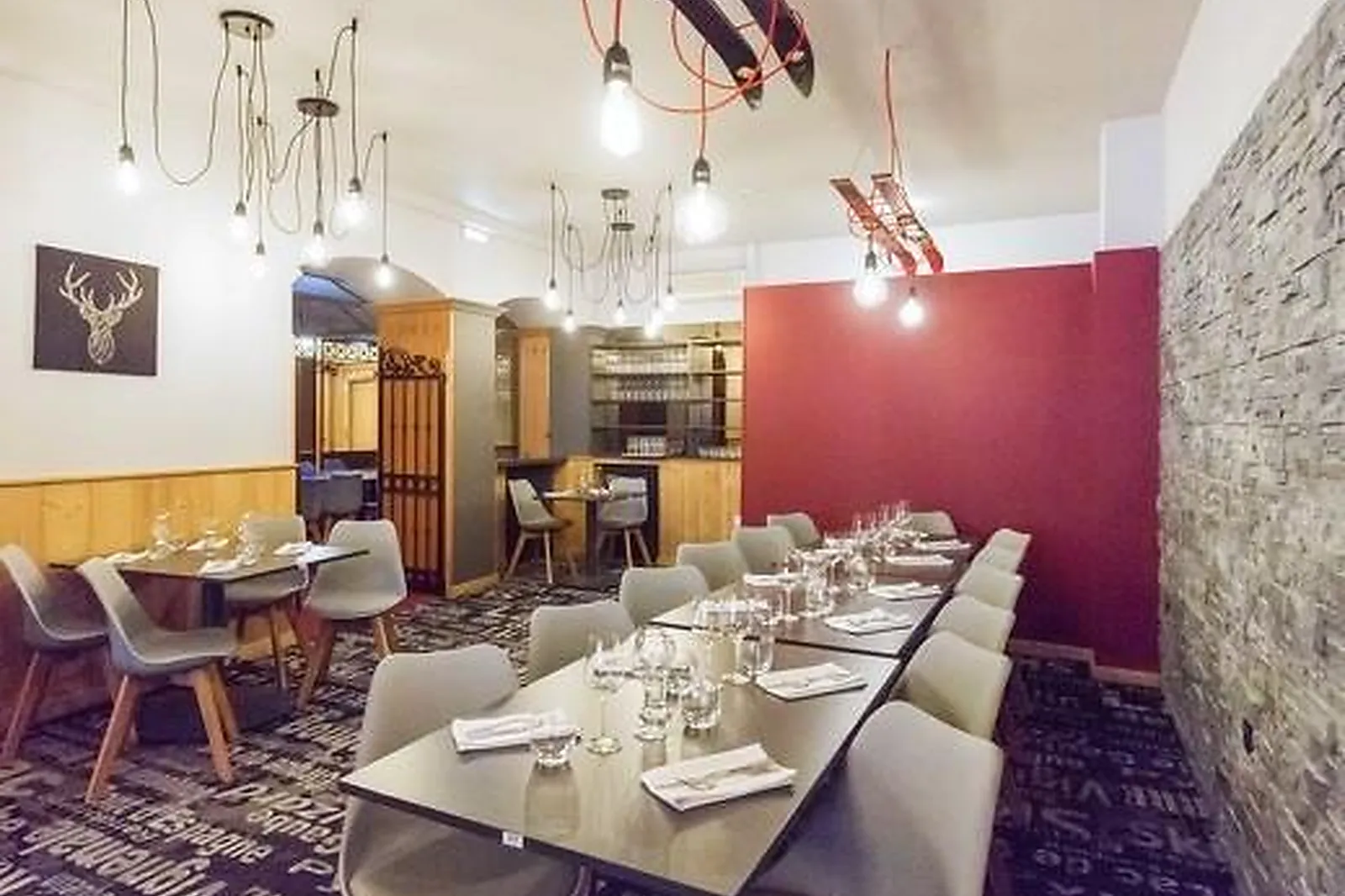 Lieux événementiels, HÔTEL ASTERIDES SACCA