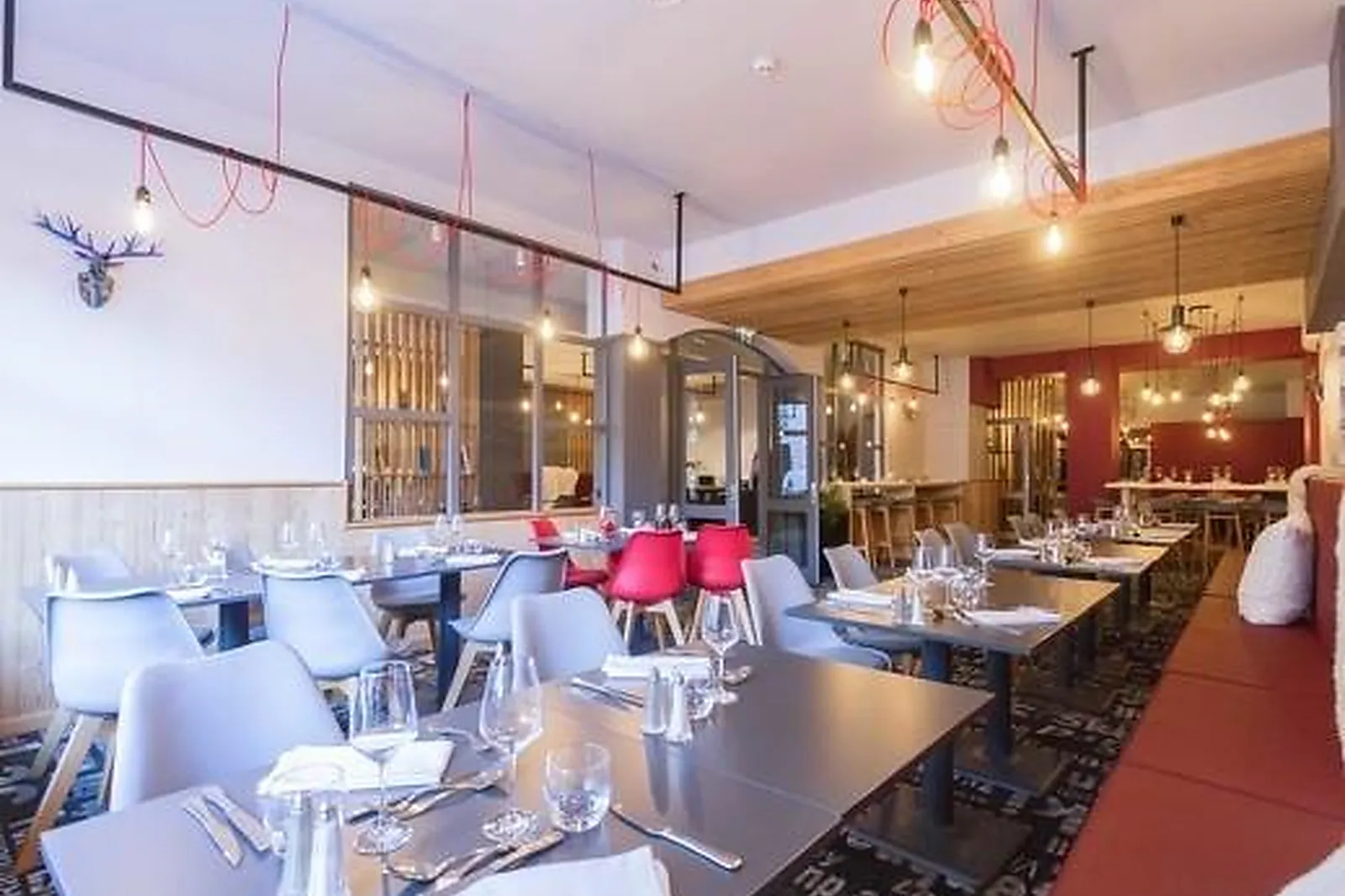 Lieux événementiels, HÔTEL ASTERIDES SACCA