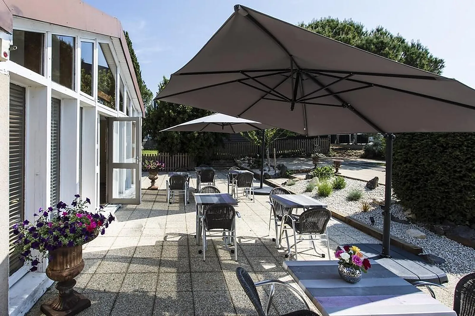 Lieux événementiels, HÔTEL ATOLL