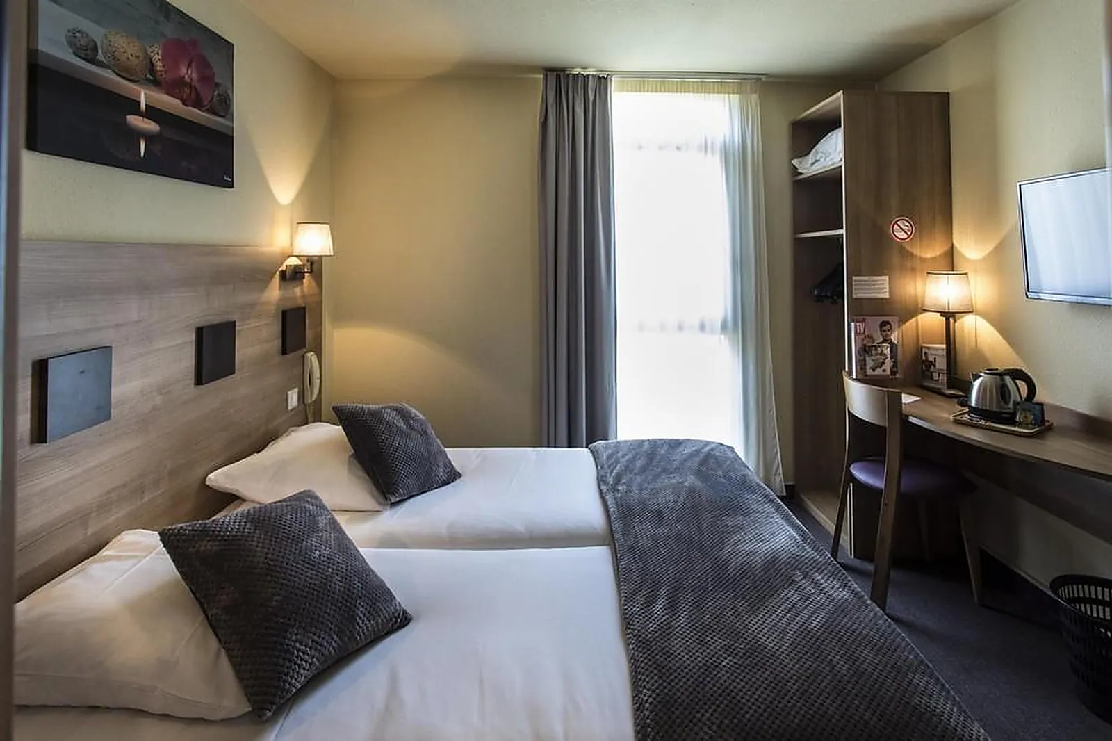 Lieux événementiels, HÔTEL ATOLL