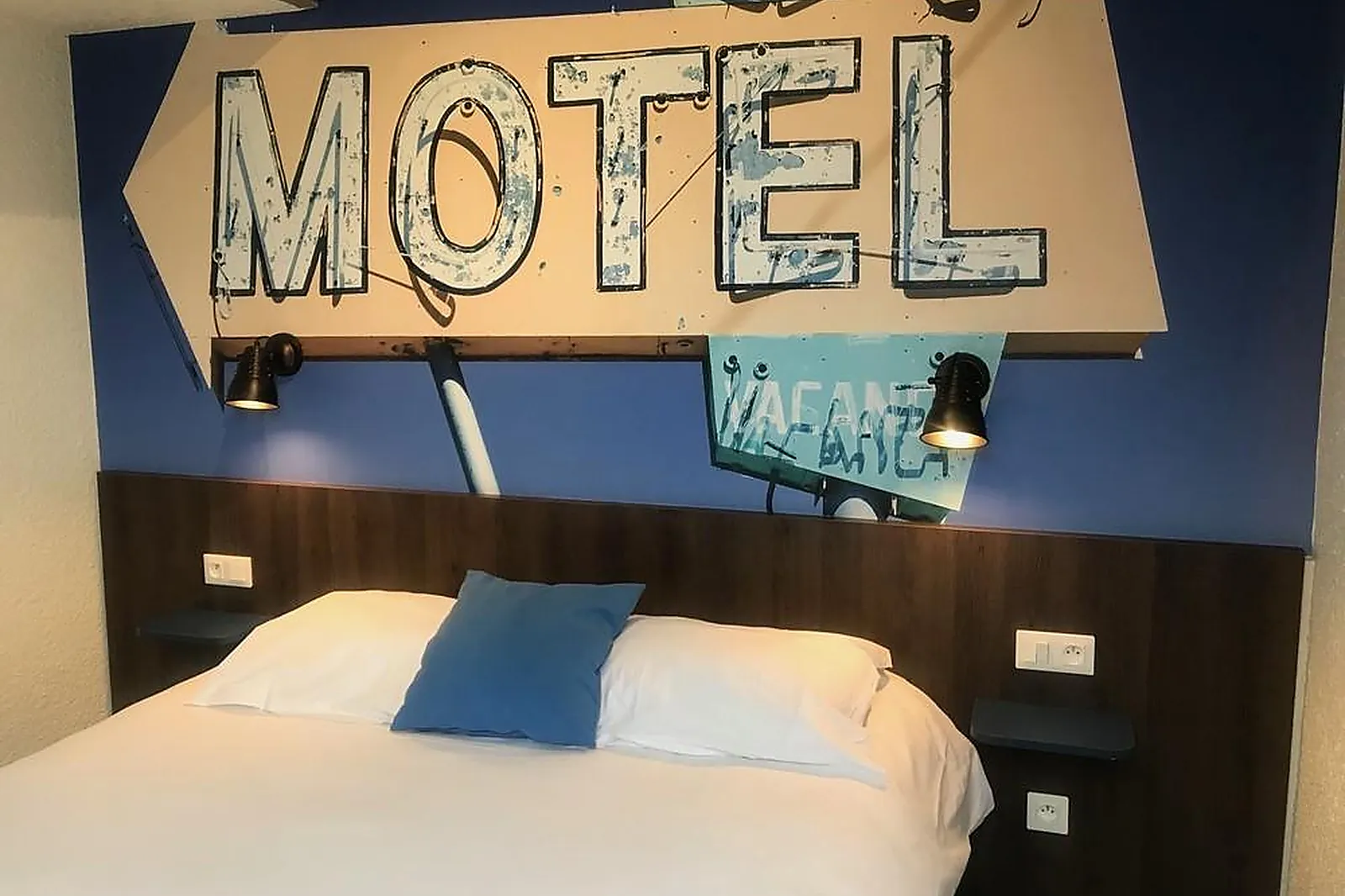 Lieux événementiels, HÔTEL AU CHÊNE VERT