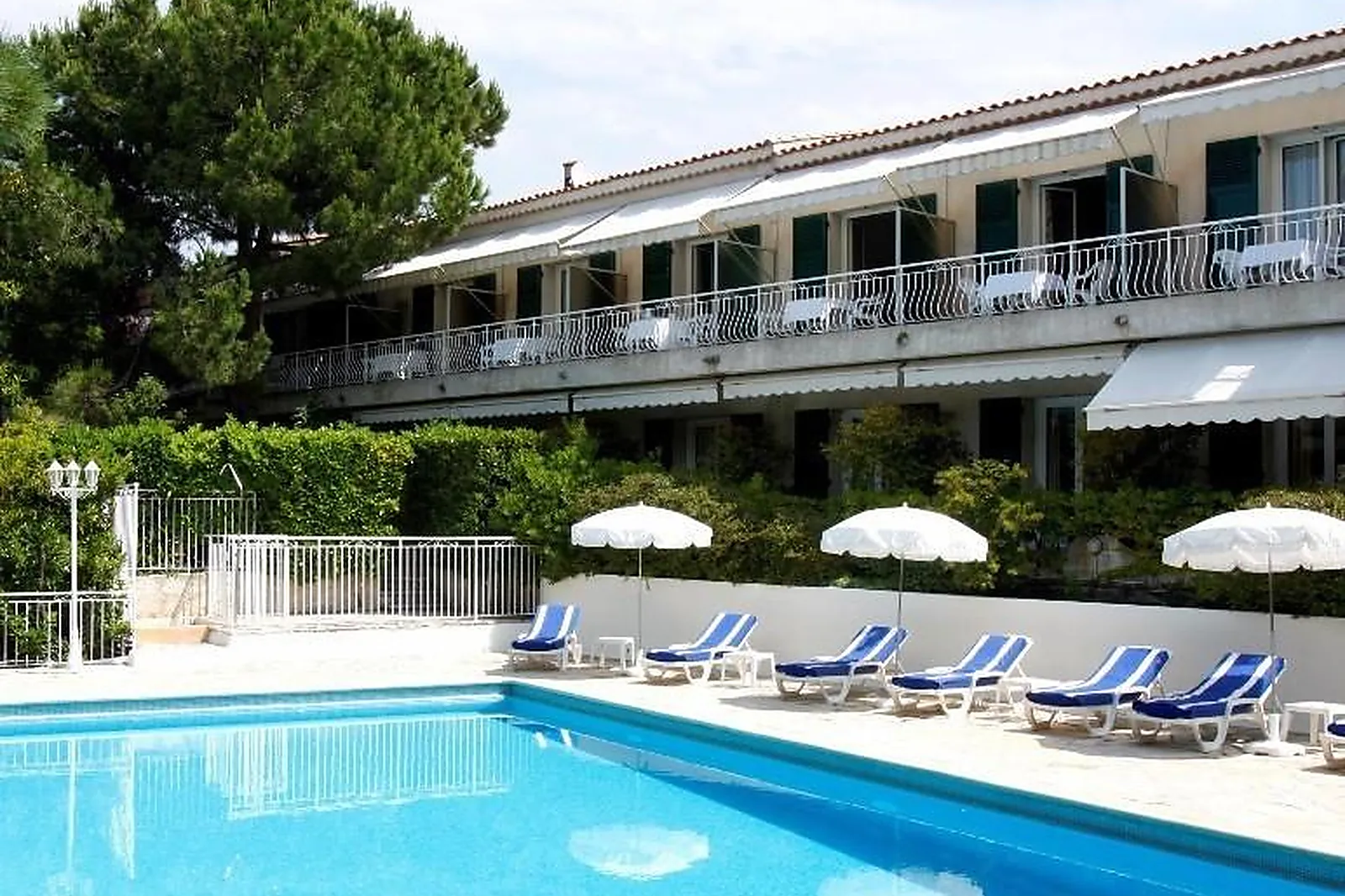 Lieux événementiels, HÔTEL AUBERGE DU REDIER