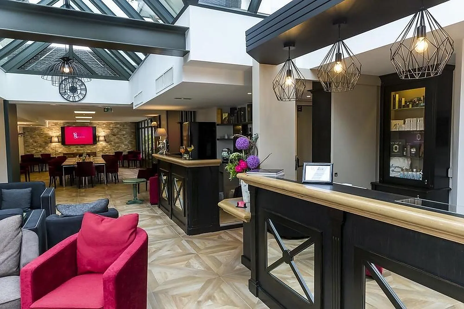 Lieux événementiels, HÔTEL AUGEVAL