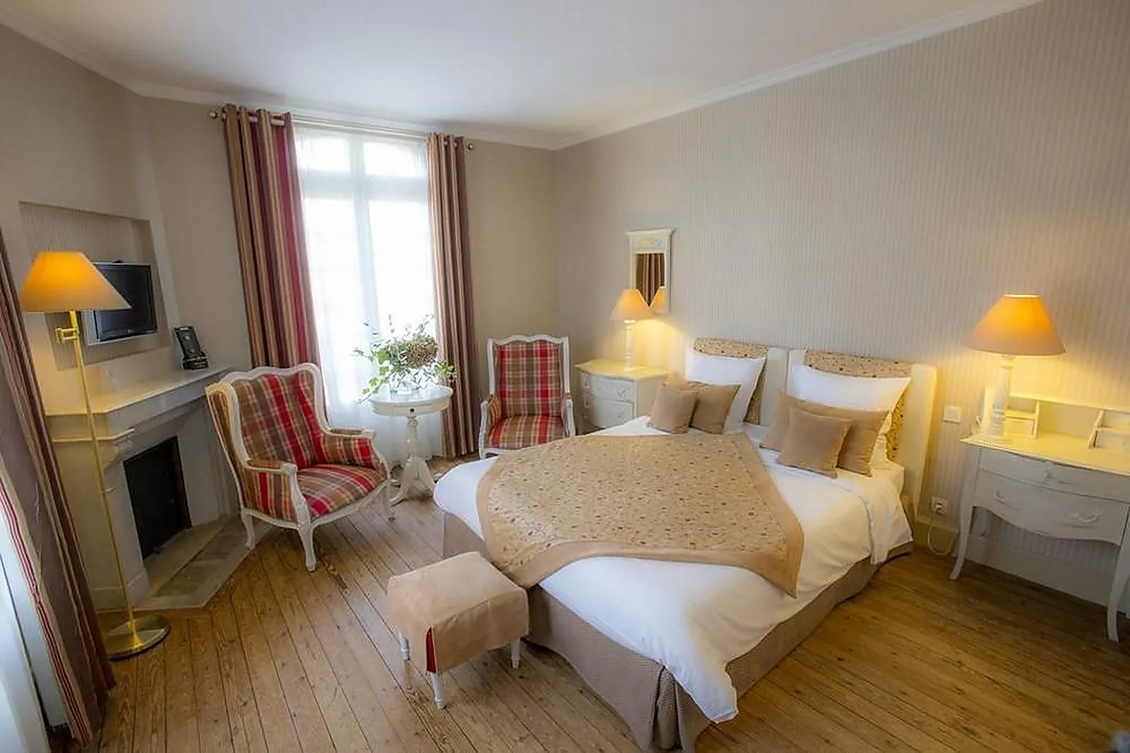 Lieux événementiels, HÔTEL AUGEVAL