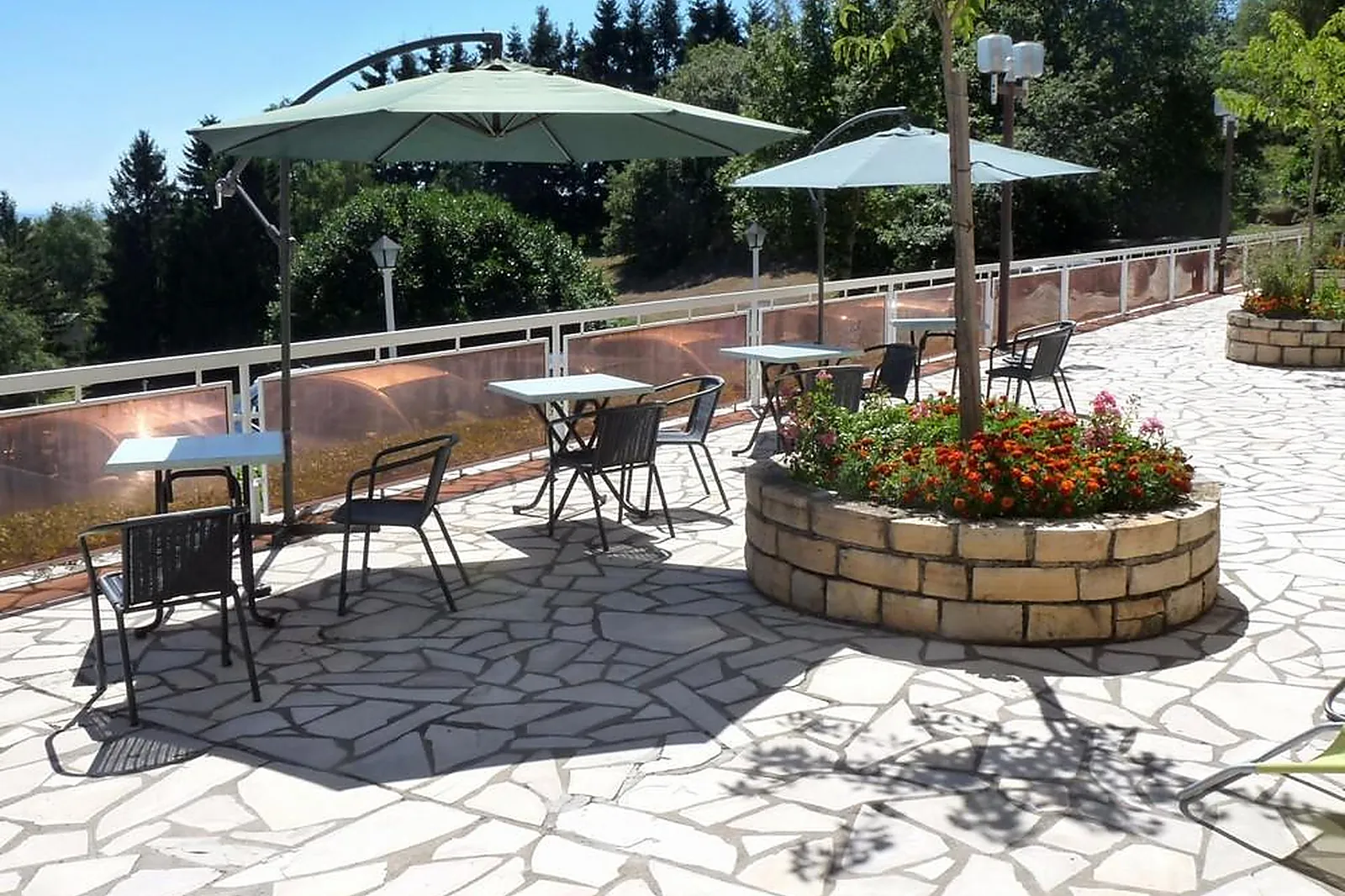 Lieux événementiels, HÔTEL AUTHENTIC BY BALLADINS RODEZ LE SÉGALA