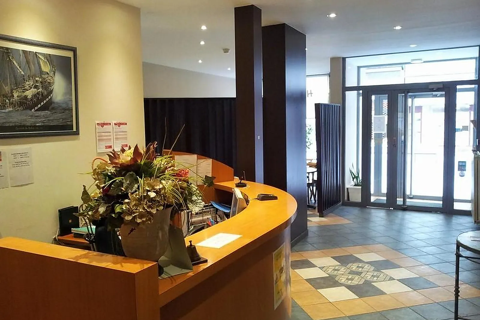 Lieux événementiels, HÔTEL AZUR