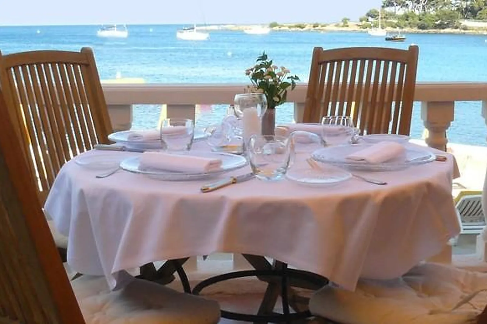 Lieux événementiels, HÔTEL BAIE DORÉE