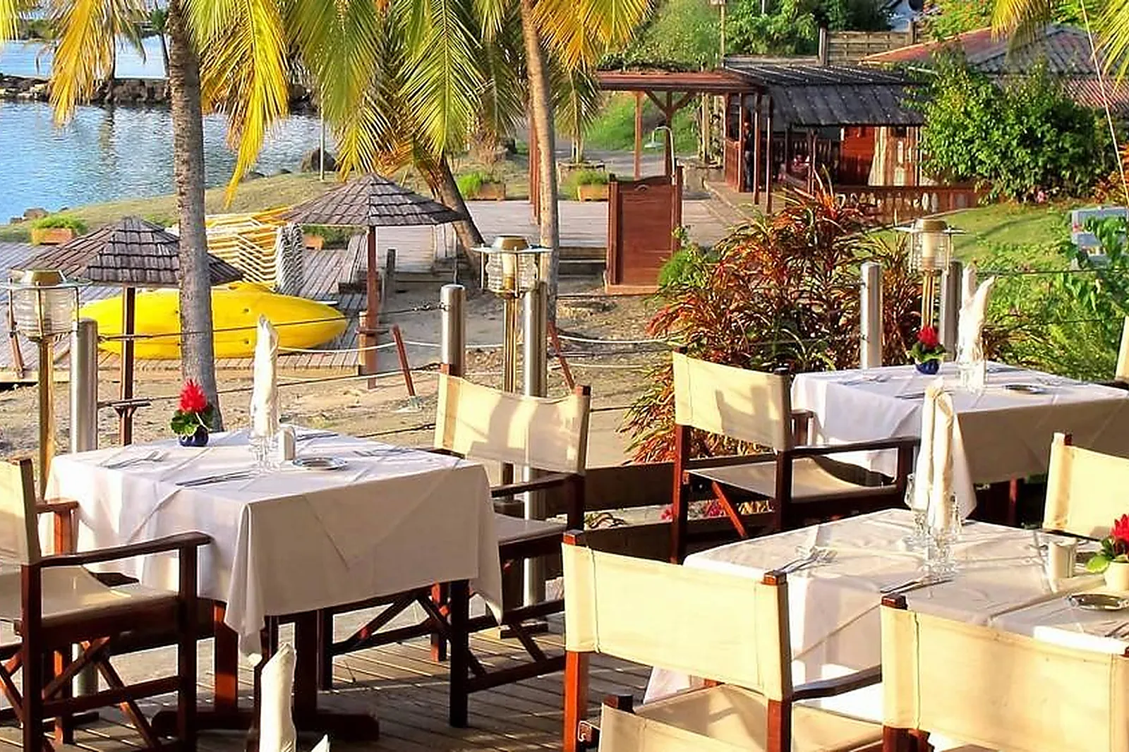 Lieux événementiels, HÔTEL BAKOUA