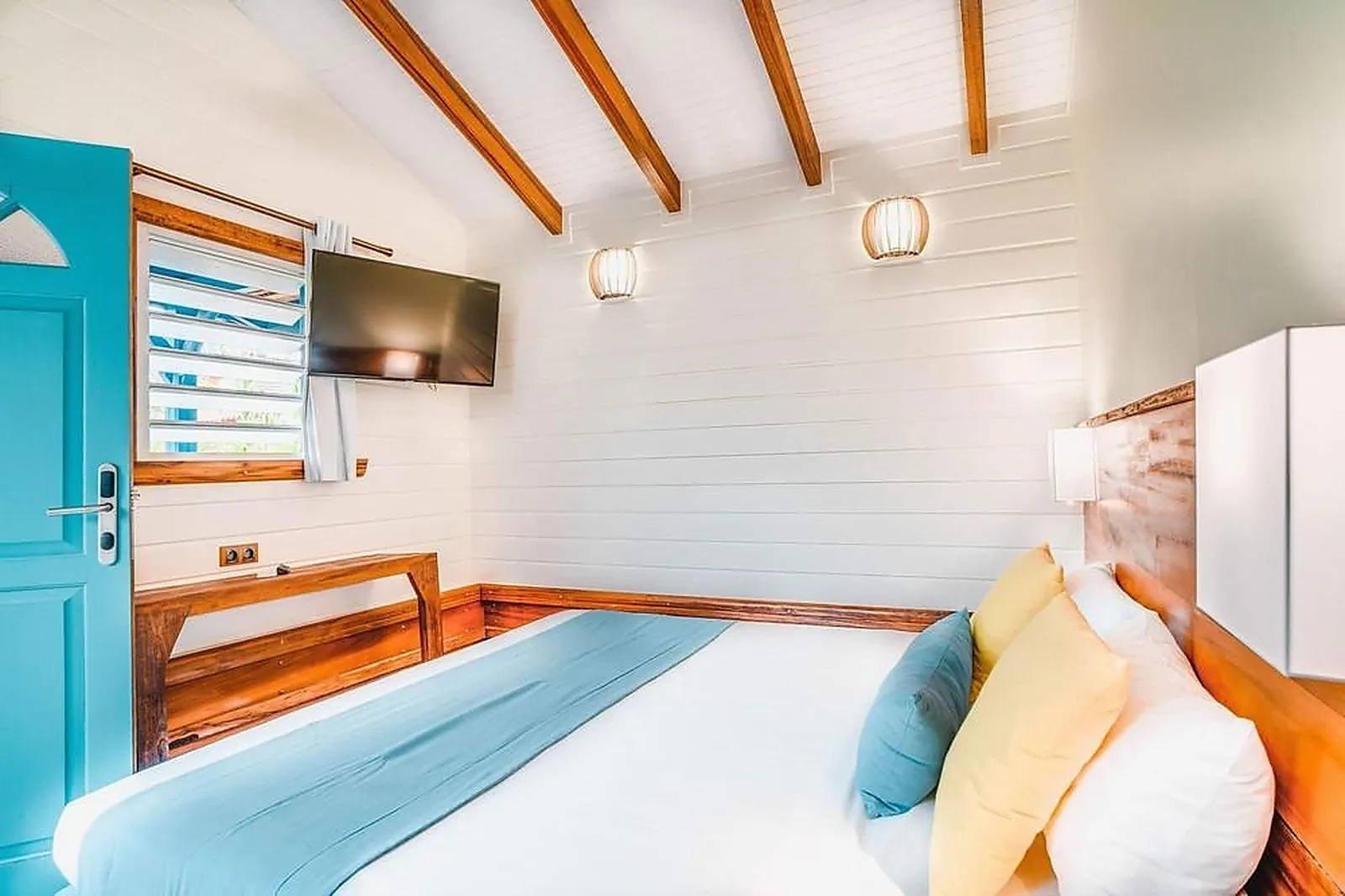 Lieux événementiels, HÔTEL BAMBOU ET SPA