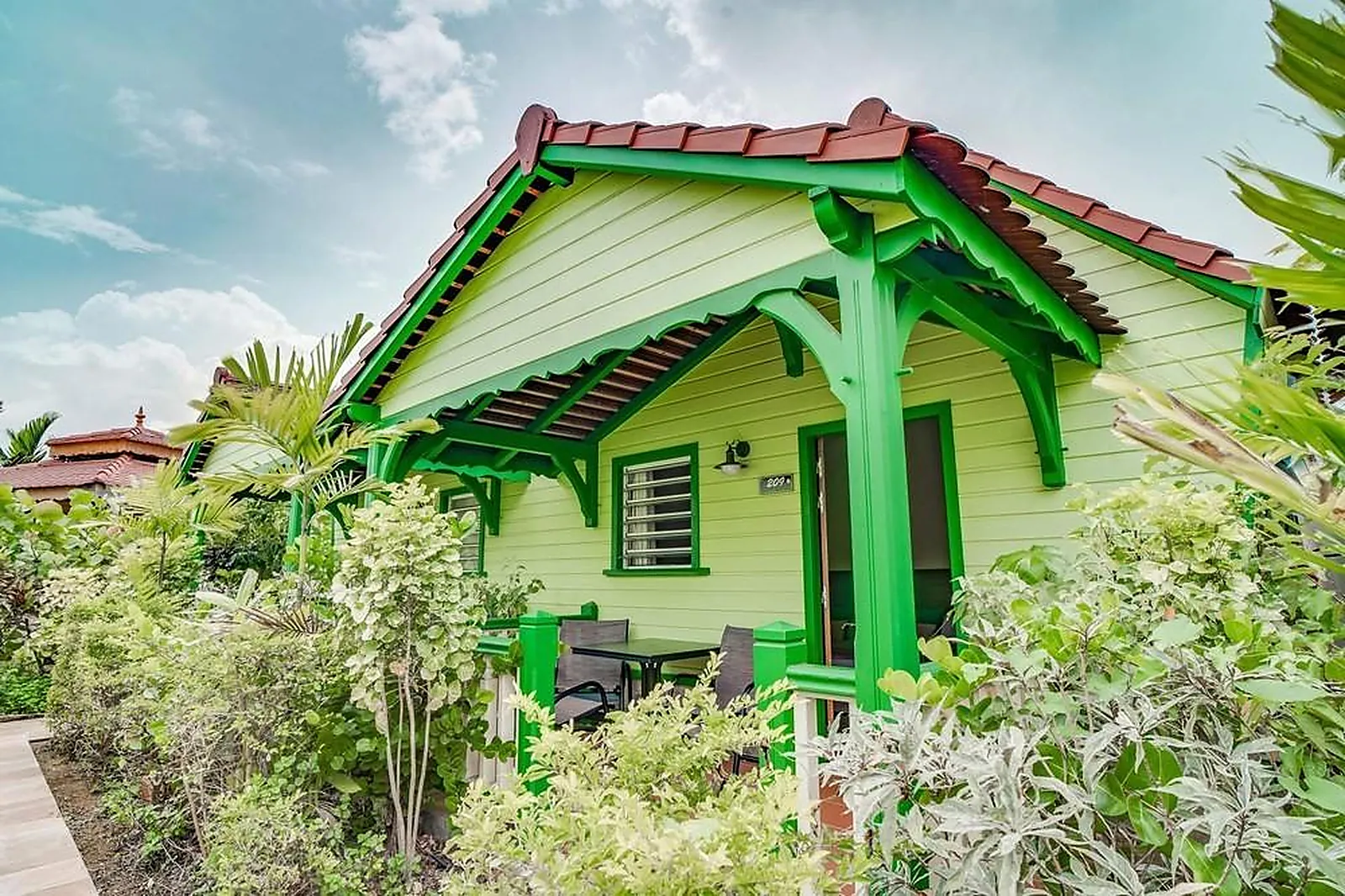 Lieux événementiels, HÔTEL BAMBOU ET SPA