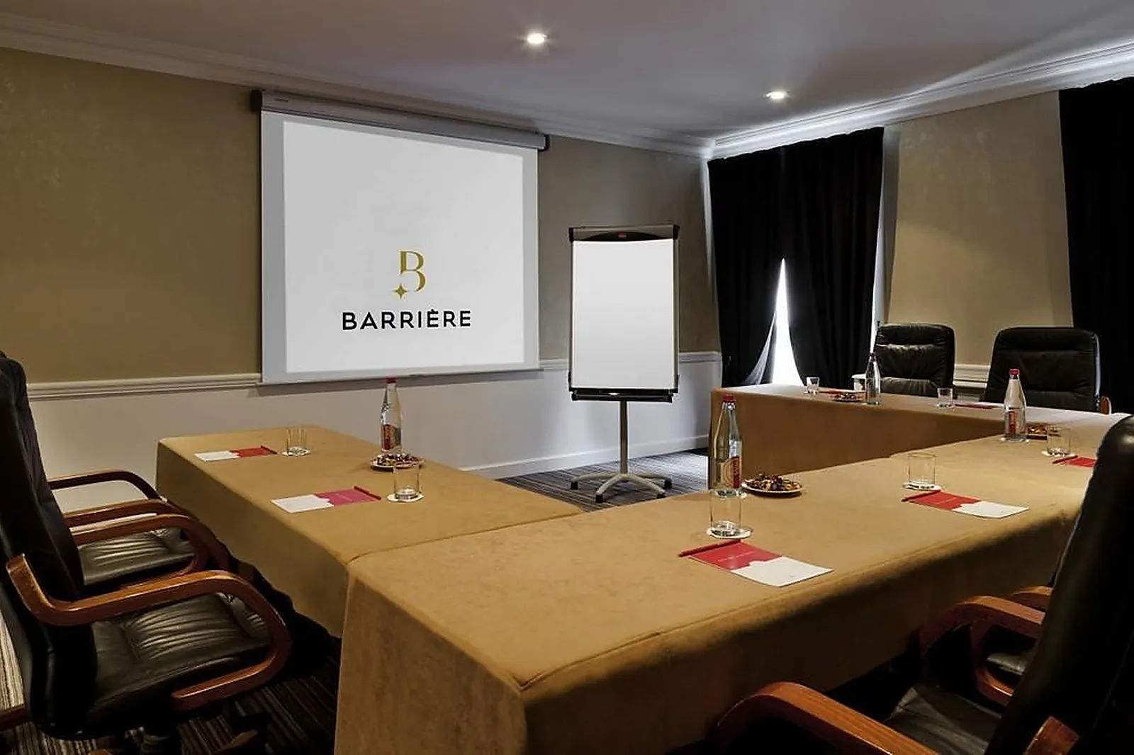 Lieux événementiels, HÔTEL BARRIÈRE LE GRAND HOTEL DINARD