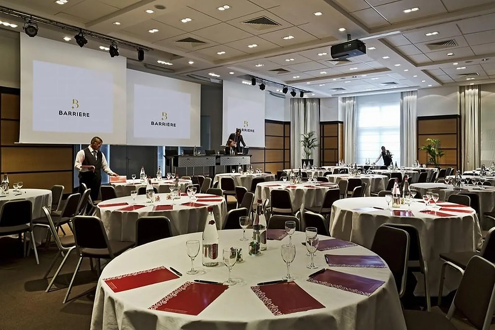 Lieux événementiels, HÔTEL BARRIÈRE LE MAJESTIC CANNES