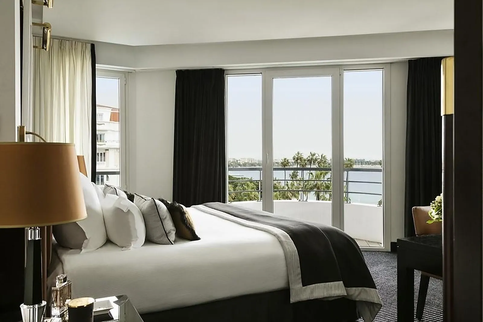 Lieux événementiels, HÔTEL BARRIÈRE LE MAJESTIC CANNES