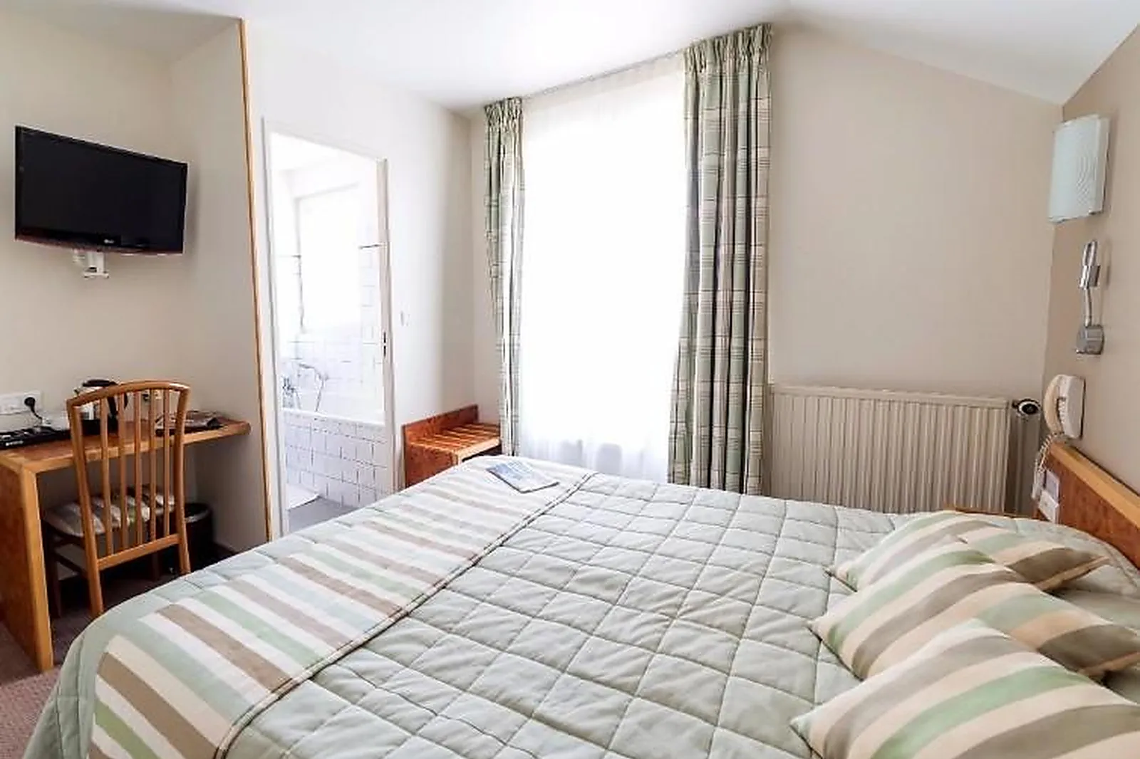 Lieux événementiels, HÔTEL BEAU RIVAGE NOGENT-SUR-SEINE