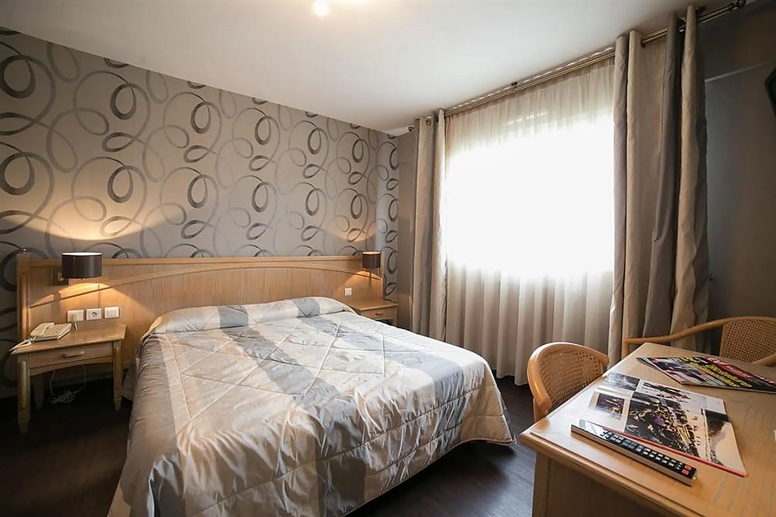 Lieux événementiels, HÔTEL BEAU RIVAGE - RESTAURANT L'EVEIL DES SENS